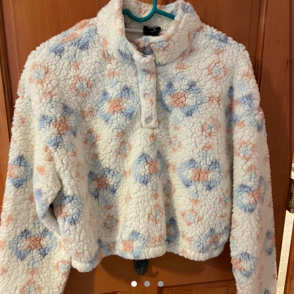 pacsun teddy bear sherpa!!
